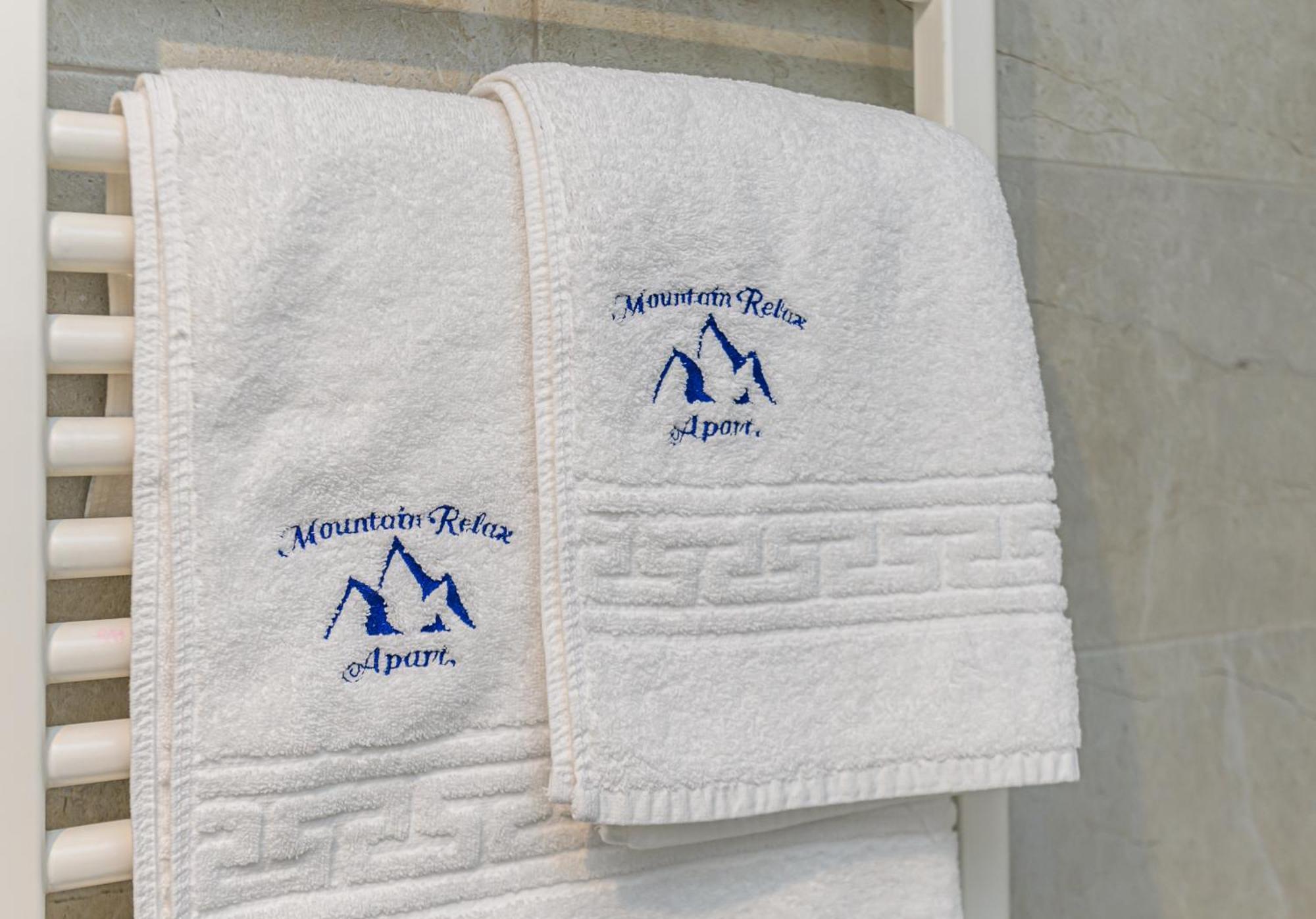 Apartment "Mountain Relax" ポイアナ・ブラショフ エクステリア 写真
